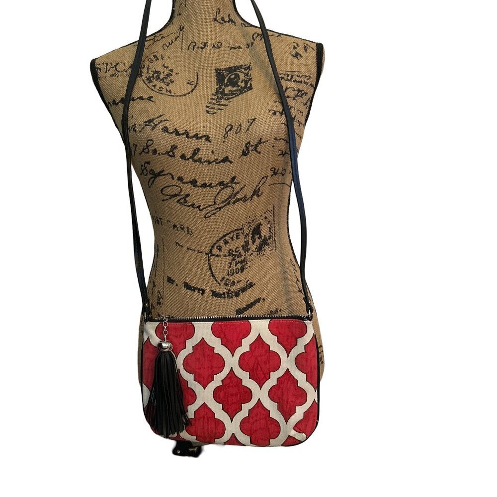 Brighton Love Dove Christmas Holiday Crossbody Pouch Bag, Red/White, D30058